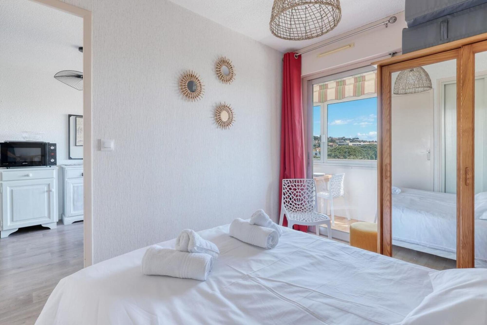 T2 600 M From The Beach! Air-Conditioned Le Lavandou Exterior foto