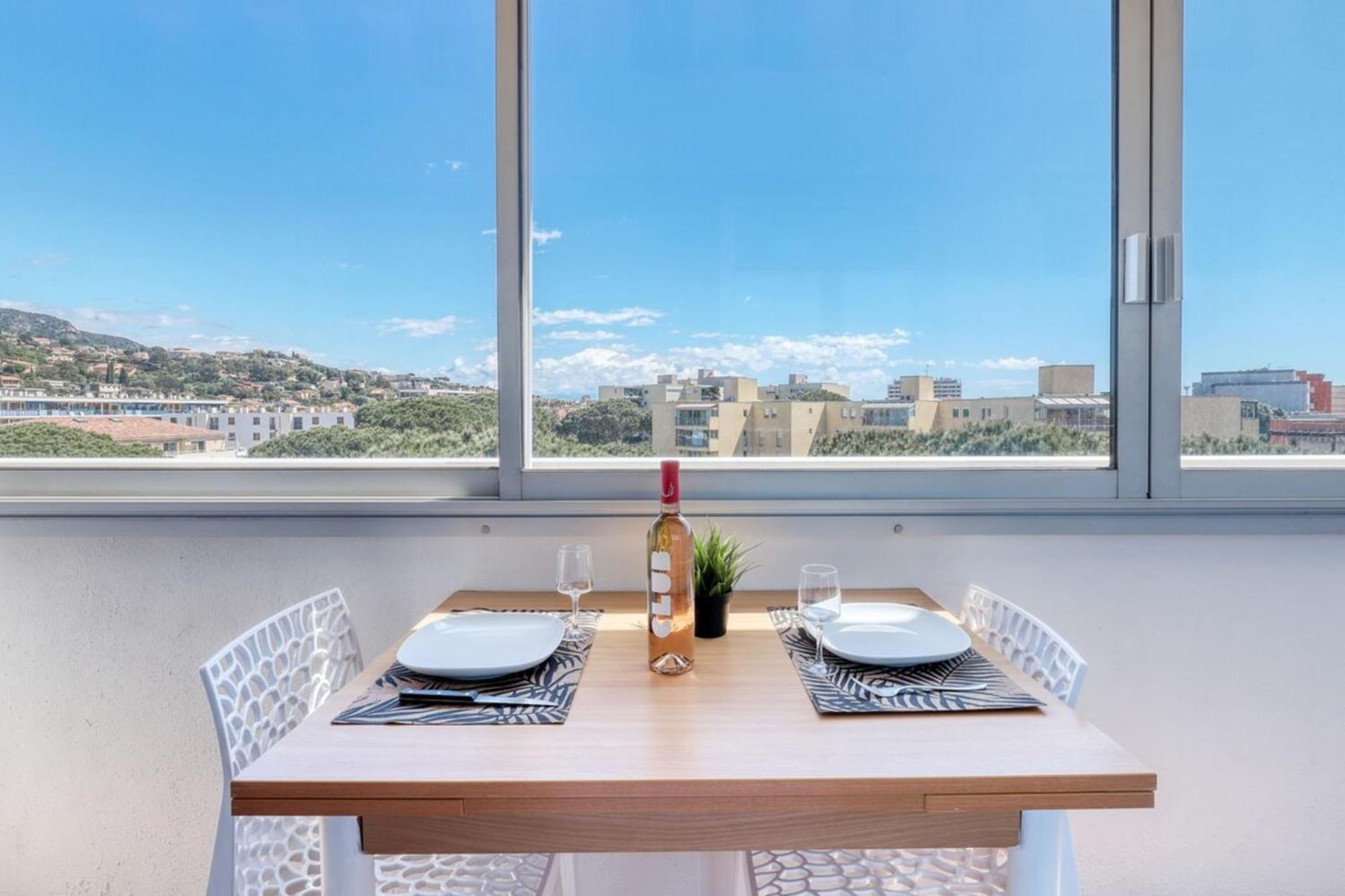 T2 600 M From The Beach! Air-Conditioned Le Lavandou Exterior foto
